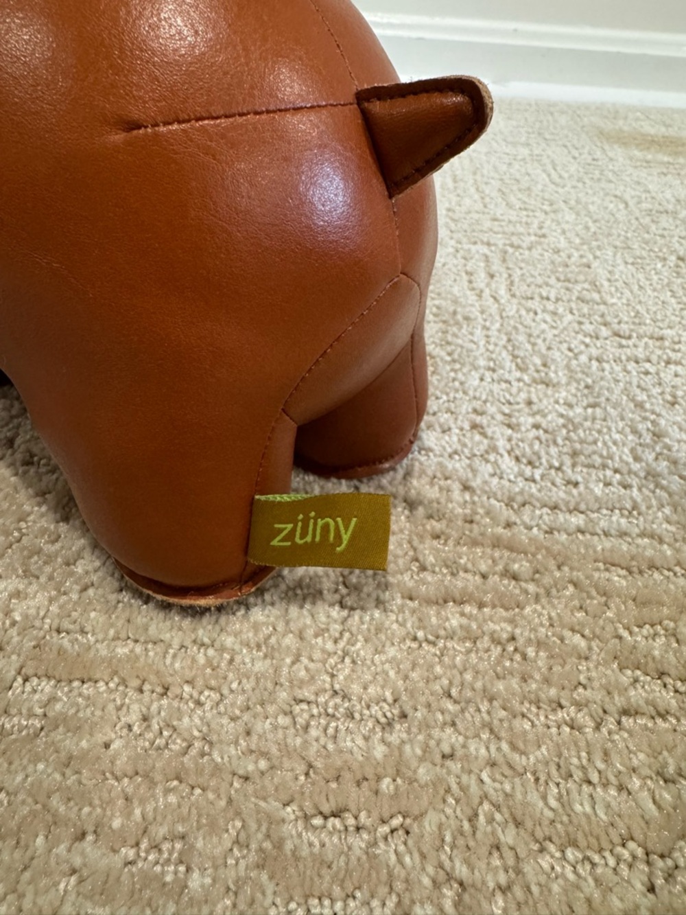Zuny Brown Leather Hippo, Giraffe & Elephant Bookend Set - Picture 7 of 7